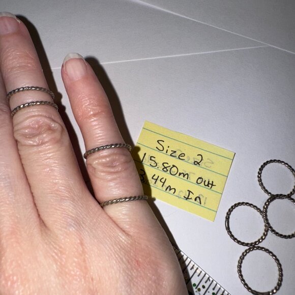 Sterling Silver Twisty Ring, Size 2 - Picture 9 of 15